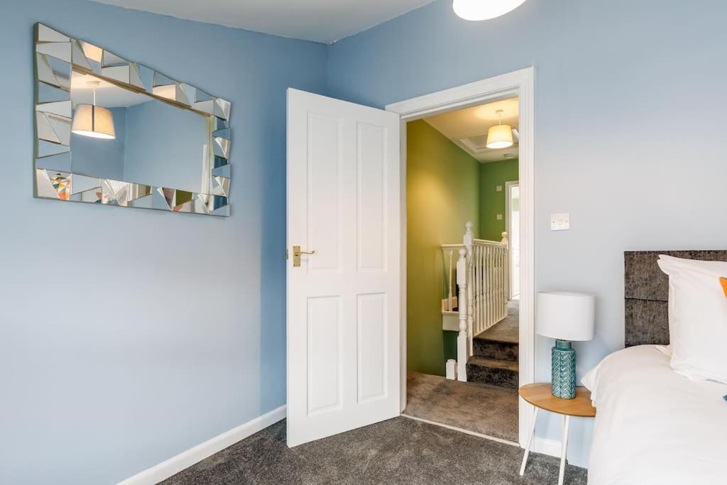 Weekly Monthly Deal-4 Beds-Large House-Driveway By Lima Apartments Ltd Bournemouth Exterior photo